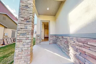 1247 N Baycrest Dr, Saratoga Springs, UT 84045 - Photo 3