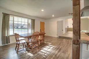 1540 Sunview Dr, Ogden, UT 84404 - Photo 5