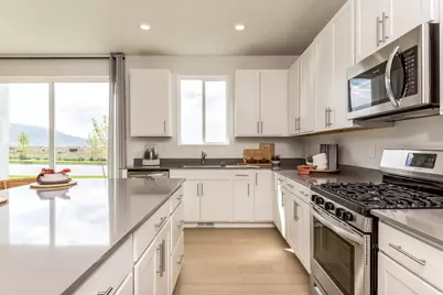 1886 N Gardenia Dr #3189, Saratoga Springs, UT 84045 - Photo 3