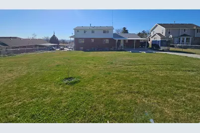 3186 N 425 E, North Ogden, UT 84414 - Photo 3