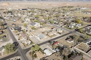 97 S 100 E, Redmond, UT 84652 - Photo 33