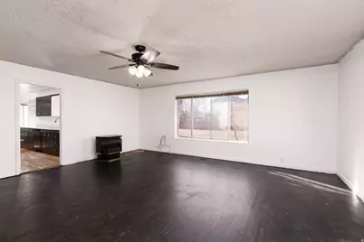 97 S 100 E, Redmond, UT 84652 - Photo 3