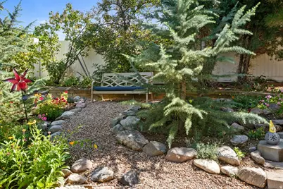 1761 S Davis Blvd E, Bountiful, UT 84010 - Photo 7