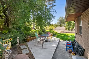 1761 S Davis Blvd E, Bountiful, UT 84010 - Photo 13