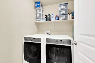 1841 W View Point Dr, Woods Cross, UT 84087 - Photo 17