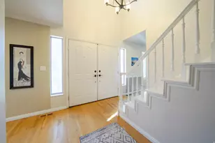 761 E San Simeon Way S, Bountiful, UT 84010 - Photo 3