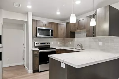 1032 E 400 S #608B, Salt Lake City, UT 84102 - Photo 5