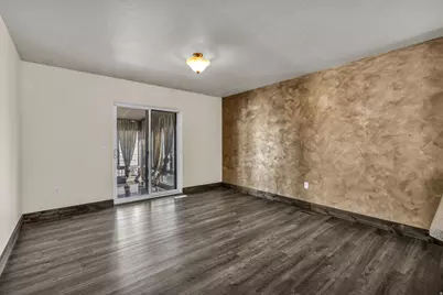 2115 Fremont Crest Ave, Syracuse, UT 84075 - Photo 7