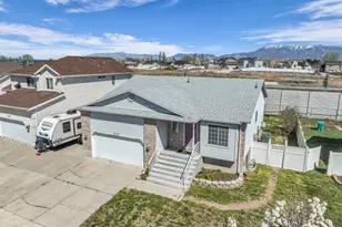 2115 Fremont Crest Ave, Syracuse, UT 84075 - Photo 31