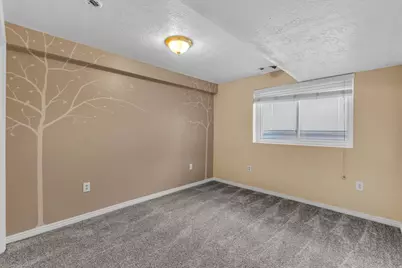 2115 Fremont Crest Ave, Syracuse, UT 84075 - Photo 21