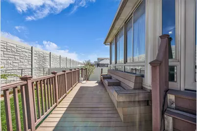 2115 Fremont Crest Ave, Syracuse, UT 84075 - Photo 27