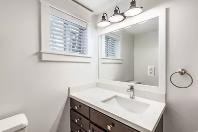 4160 S 2700 E, Holladay, UT 84124 - Photo 23