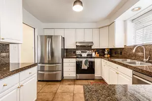 4160 S 2700 E, Holladay, UT 84124 - Photo 11