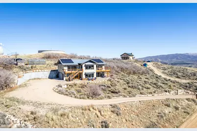 277 E Crestview Dr, Wanship, UT 84017 - Photo 47