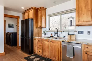 277 E Crestview Dr, Wanship, UT 84017 - Photo 13