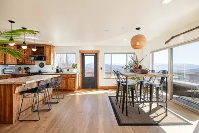 277 E Crestview Dr, Wanship, UT 84017 - Photo 9