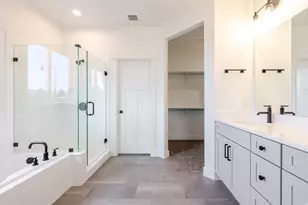 12422 S Bigbend Ridge Cv, Herriman, UT 84096 - Photo 3