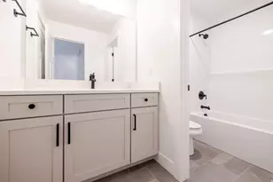 12422 S Bigbend Ridge Cv, Herriman, UT 84096 - Photo 19