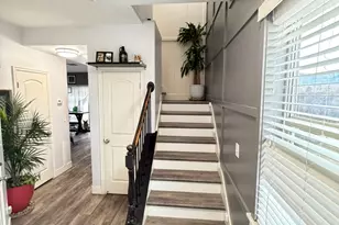 6929 S Vlg Hvn Dr, Midvale, UT 84047 - Photo 3