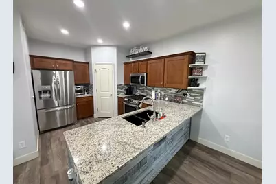 6929 S Village Haven Dr, Midvale, UT 84047 - Photo 5