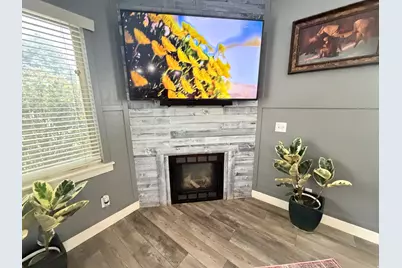 6929 S Village Haven Dr, Midvale, UT 84047 - Photo 9