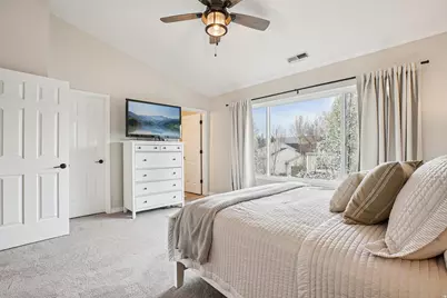 392 Cranberry Hill Dr, Draper, UT 84020 - Photo 17