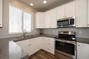 794 W Star Spangled Dr, Riverton, UT 84065 - Photo 11
