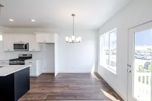 1733 W Jadeite Ln, West Valley, UT 84119 - Photo 7
