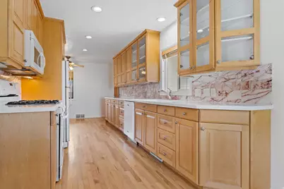 1889 E 4675 S, Holladay, UT 84117 - Photo 7