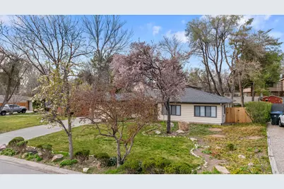 1889 E 4675 S, Holladay, UT 84117 - Photo 31