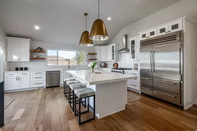 195 E North Sandrun Rd, Salt Lake City, UT 84103 - Photo 7