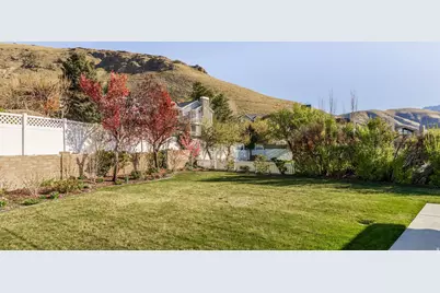 195 E North Sandrun Rd, Salt Lake City, UT 84103 - Photo 59