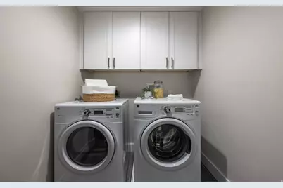 195 E North Sandrun Rd, Salt Lake City, UT 84103 - Photo 37