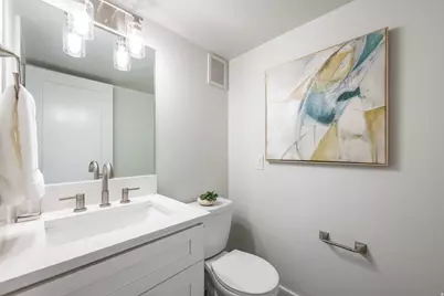195 E North Sandrun Rd, Salt Lake City, UT 84103 - Photo 41
