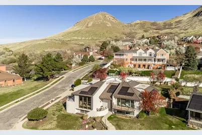 195 E North Sandrun Rd, Salt Lake City, UT 84103 - Photo 85