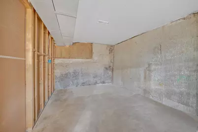 1109 E Sherwood Dr, Kaysville, UT 84037 - Photo 31