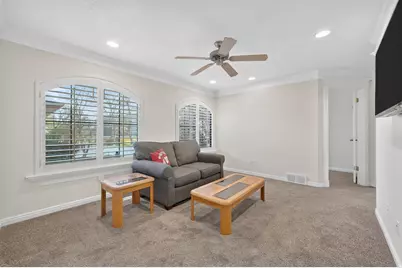 1109 E Sherwood Dr, Kaysville, UT 84037 - Photo 25