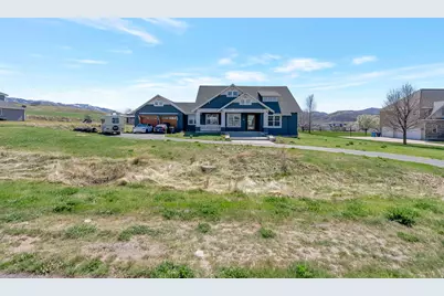 320 E 9500 S, Paradise, UT 84328 - Photo 29