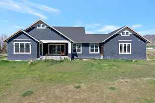 320 E 9500 S, Paradise, UT 84328 - Photo 33