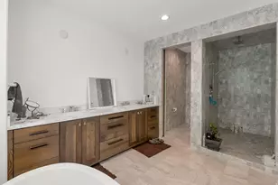 320 E 9500 S, Paradise, UT 84328 - Photo 17