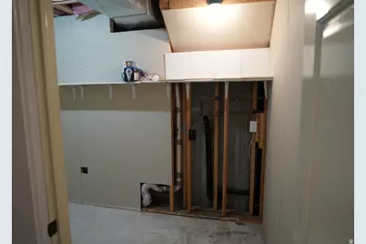 2423 W Sugar Pl, West Jordan, UT 84088 - Photo 27