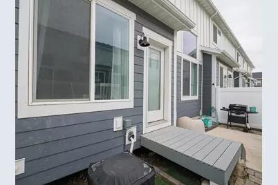 1751 N Blaze Ln, Saratoga Springs, UT 84045 - Photo 29