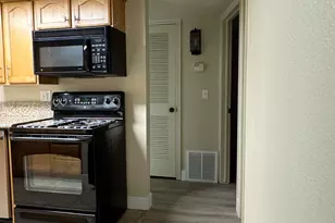 5770 S 900 E, Murray, UT 84121 - Photo 7