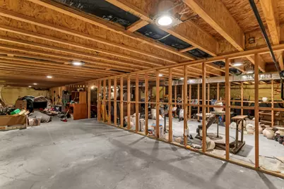 998 W 1950 N, West Bountiful, UT 84087 - Photo 55