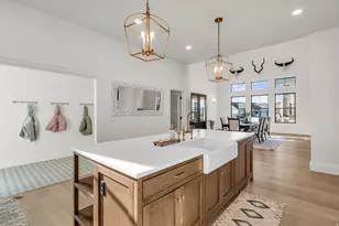 998 W 1950 N, West Bountiful, UT 84087 - Photo 27