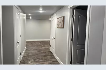 782 E 900 N, Layton, UT 84041 - Photo 17