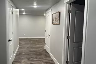 782 E 900 N, Layton, UT 84041 - Photo 17