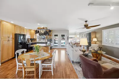 1093 E Birchbrook Cir, Cottonwood Heights, UT 84047 - Photo 11