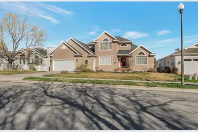 1083 E Skyler Dr, Draper, UT 84020 - Photo 3