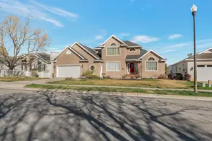 1083 E Skyler Dr, Draper, UT 84020 - Photo 3